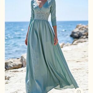 Elegant Seafoam Maxi Skirt